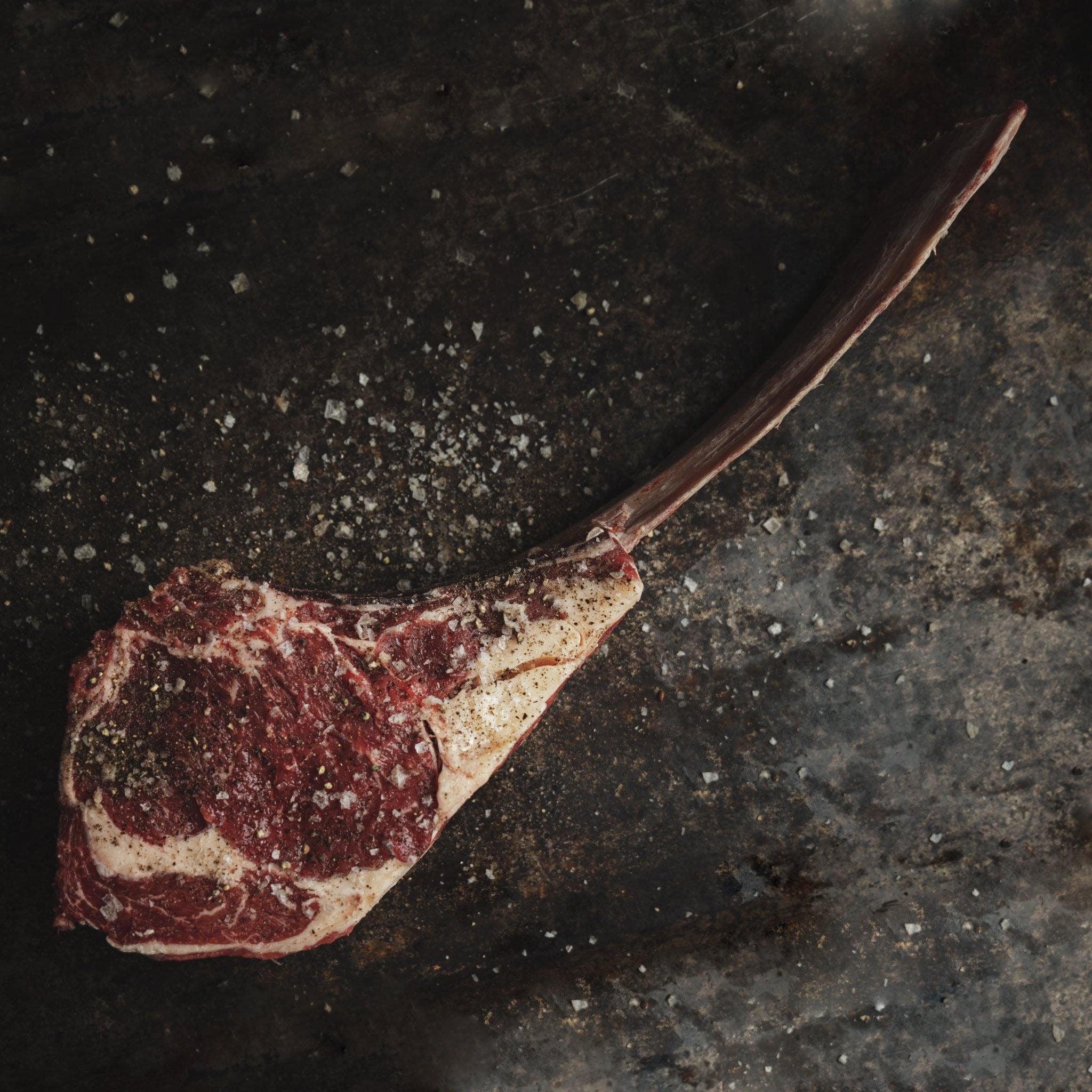 Tomahawk Steak